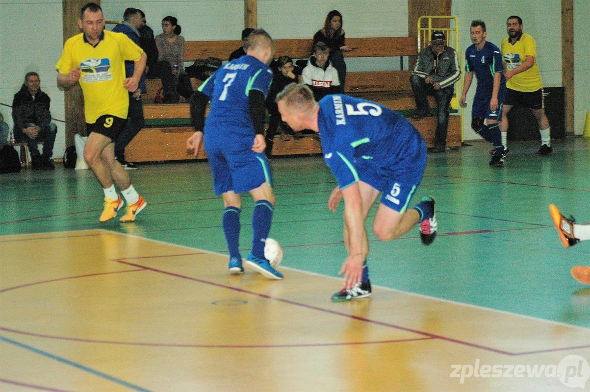 Ekipa od Hipa vs Karmin - Zdjęcie główne