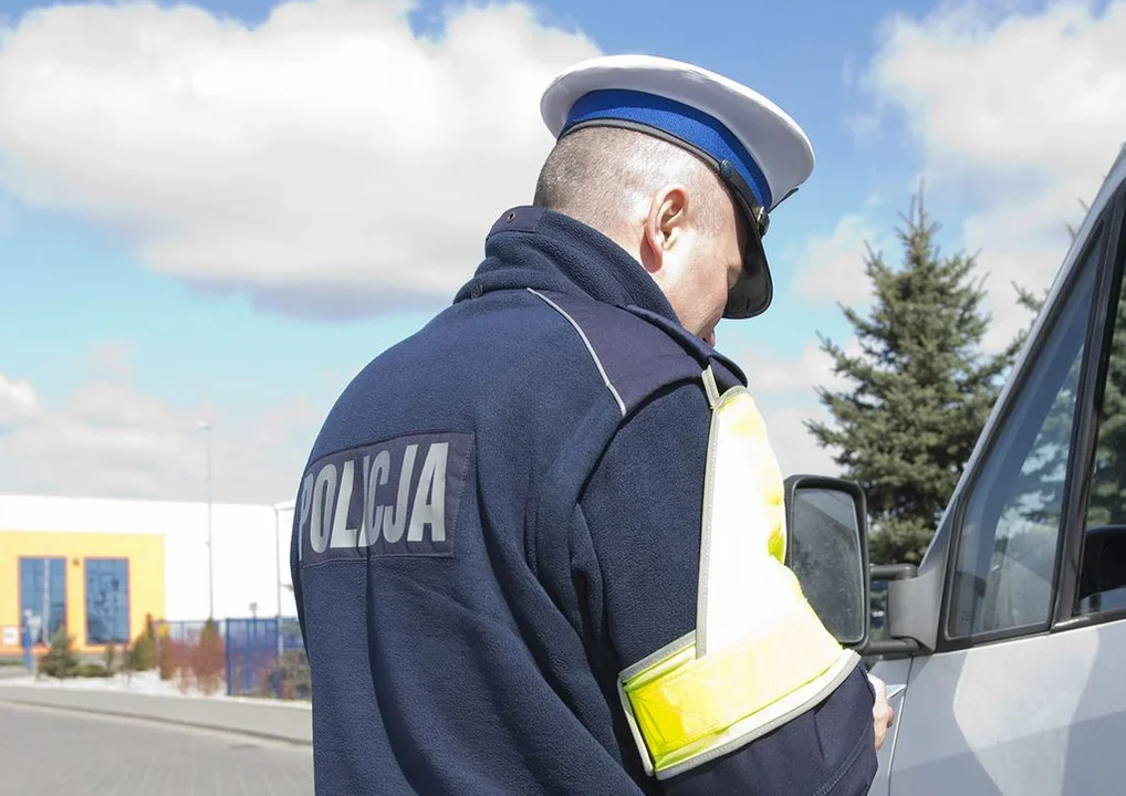 Jechał ponad 100 km/h w obszarze zabudowanym - Zdjęcie główne