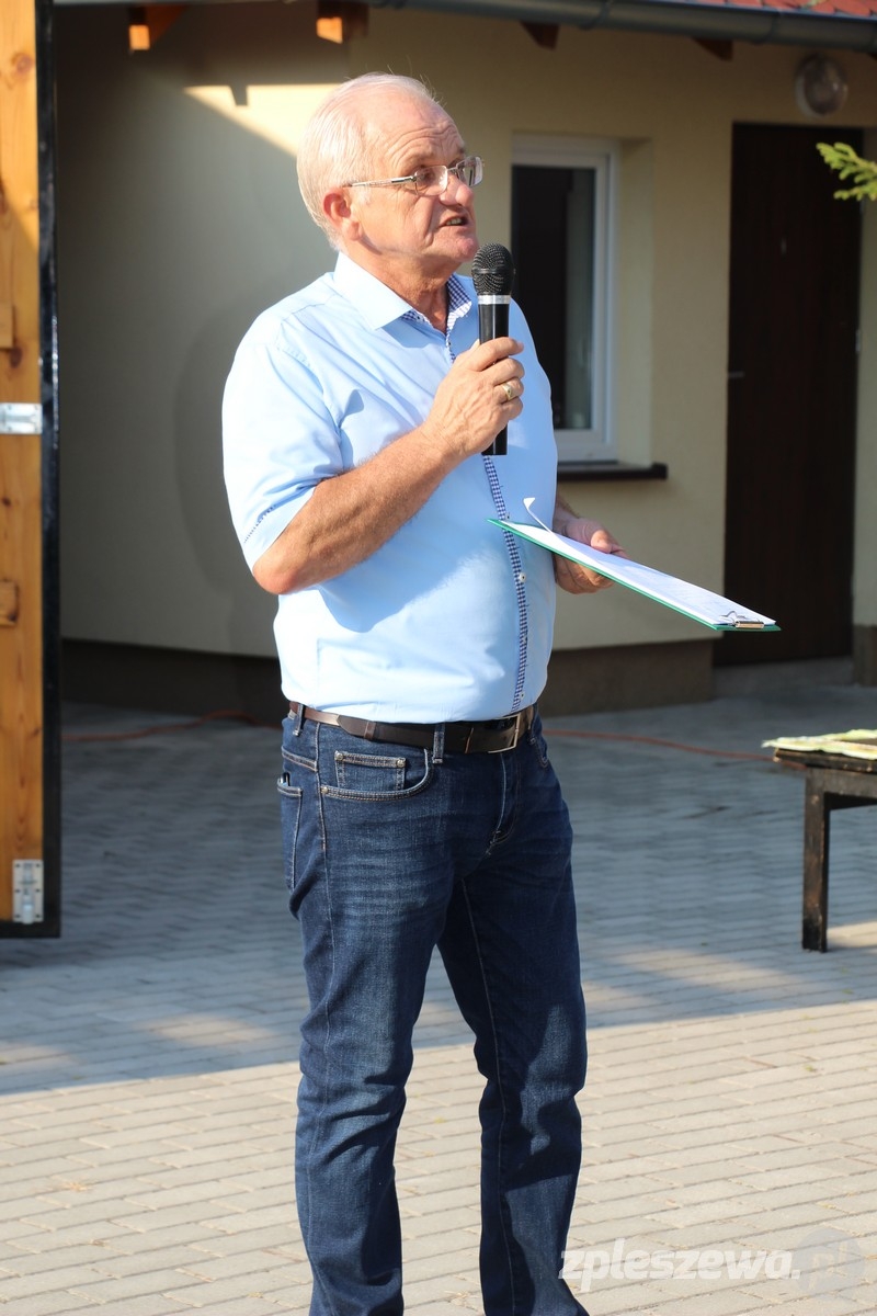 dożynki zielona łąka - Zdjęcie główne