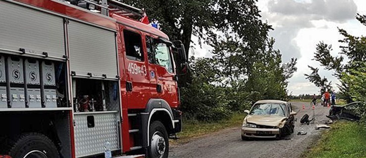 Zderzenie dwóch pojazdów. Trzy osoby poszkodowane - Zdjęcie główne