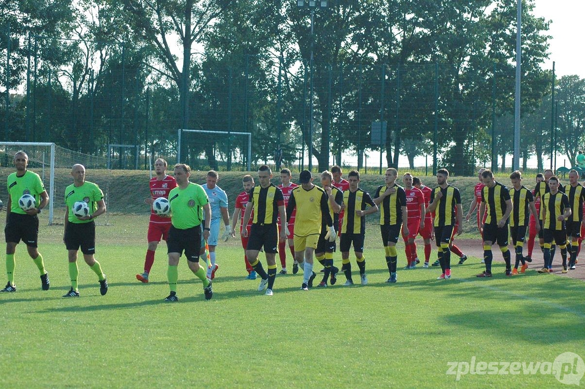 LKS Gołuchów - KS Opatówek 1:0 - Zdjęcie główne