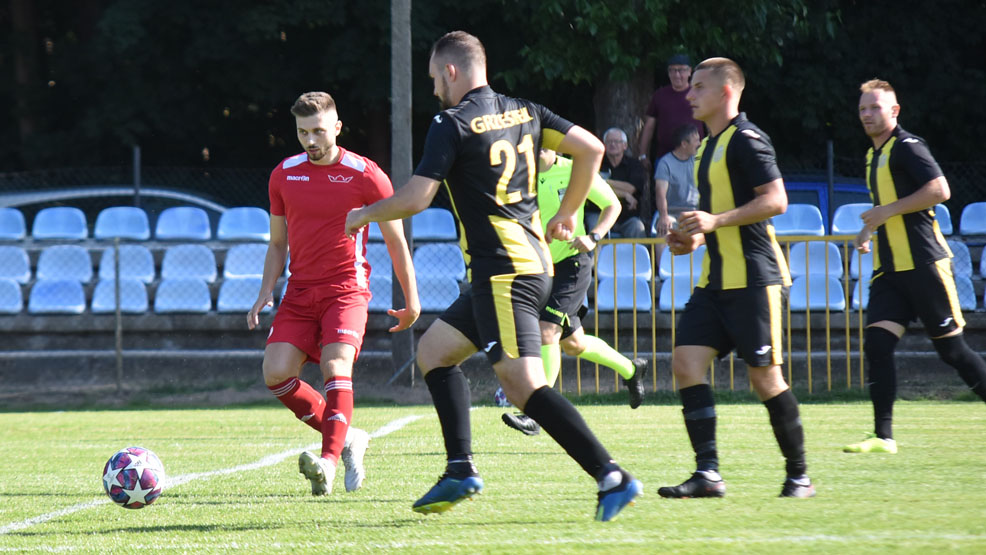 Korona Piaski - LKS Gołuchów 1:1