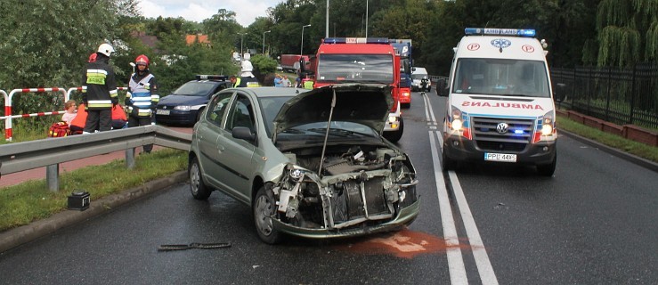 Wypadek! Poszkodowana wpadła w poślizg  - Zdjęcie główne