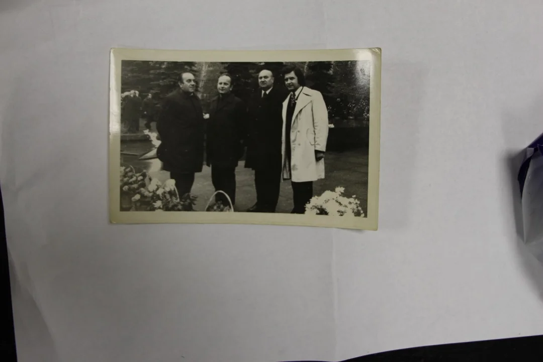 W latach 70-tych sołtys Mamot często wyjeżdżał na wschód, to zaowocowało późniejszą współpracą  z tamtejszą Polonią 