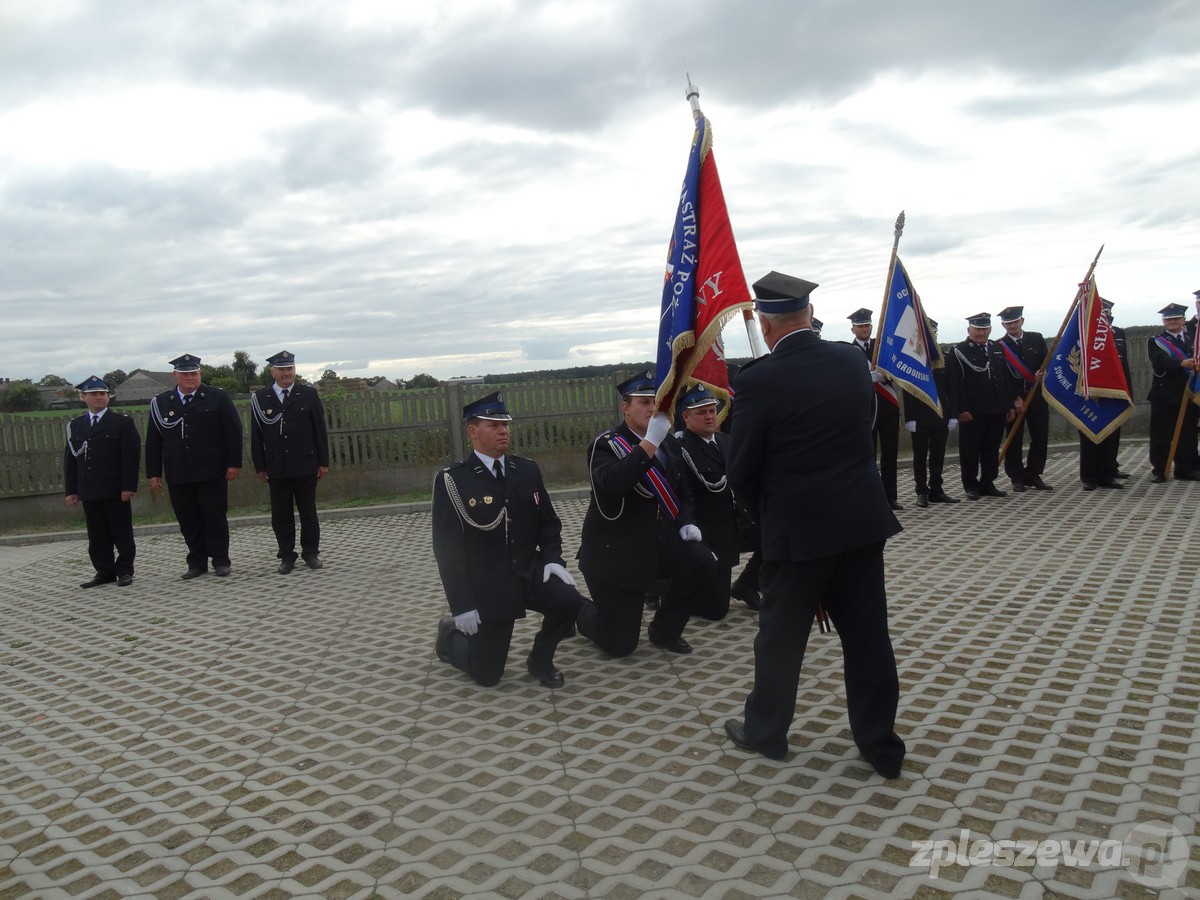 OSP Rokutów ma nowy sztandar