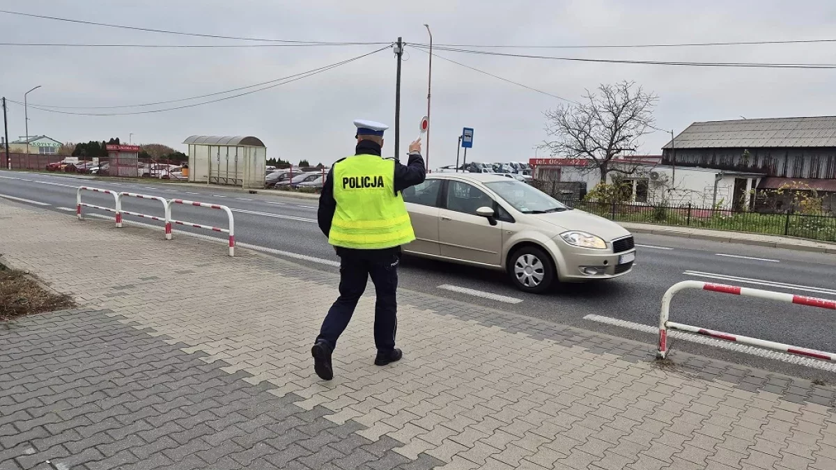 Trzech kierowców straciło prawo jazdy i zapłaciło wysokie mandaty. Mieli na liczniku ponad 100 km/h godzinę - Zdjęcie główne