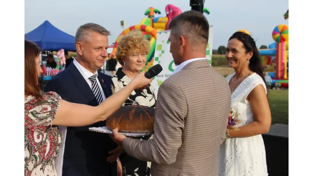 Gwiazda disco-polo zagra na dożynkach gminnych. Zobacz, co przygotowano dla mieszkańców!
