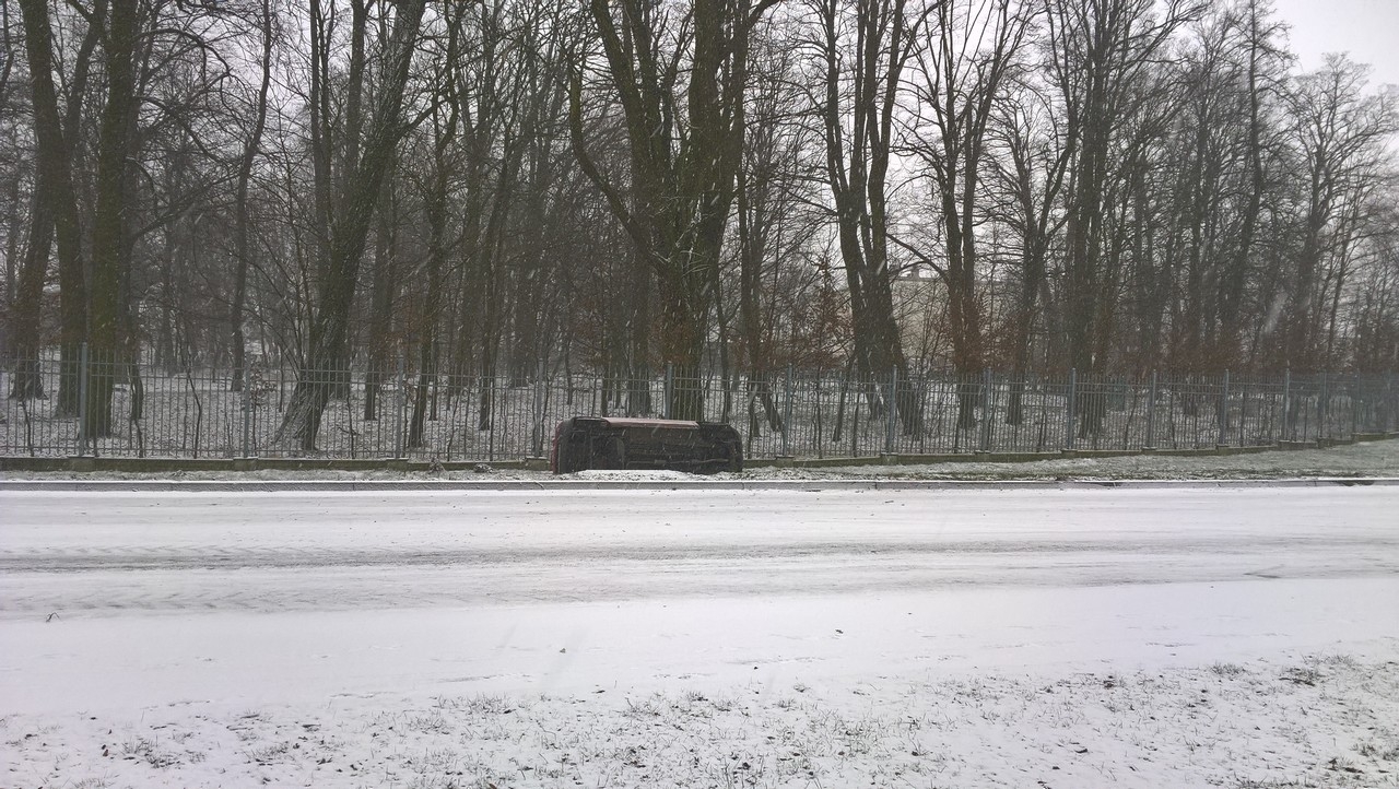 Kolizje - Zdjęcie główne