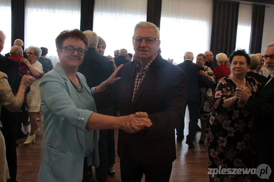 Wspaniała zabawa naszych seniorów. Za nami Dzień Inwalidy w Pleszewie [ZDJĘCIA] - Zdjęcie główne