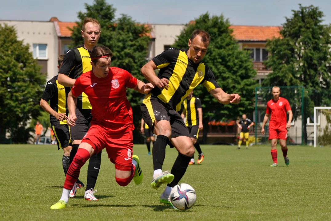 Artbud IV liga. LKS Gołuchów przed startem - Zdjęcie główne