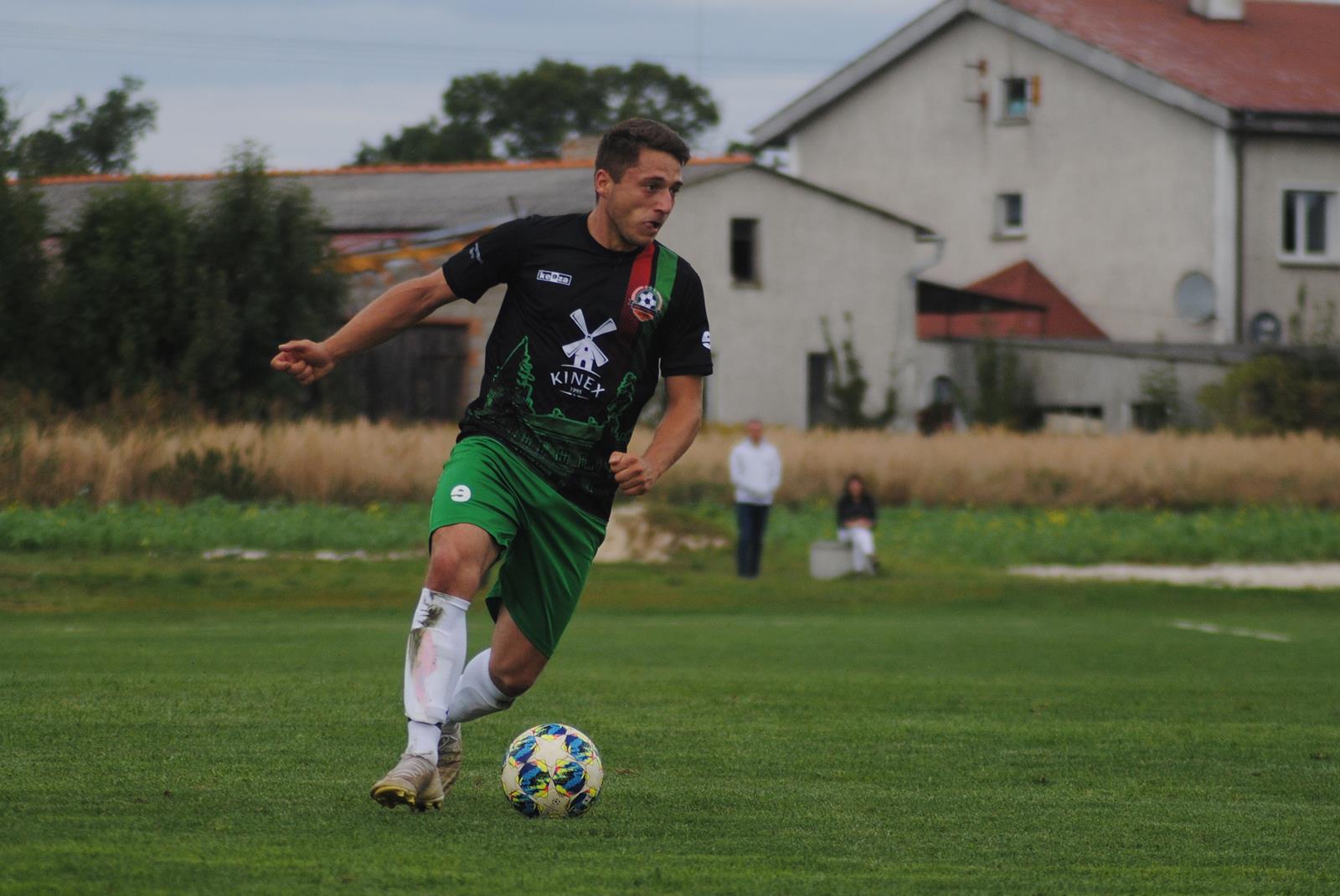 Las Kuczków - Korona-Pogoń Stawiszyn 2:0