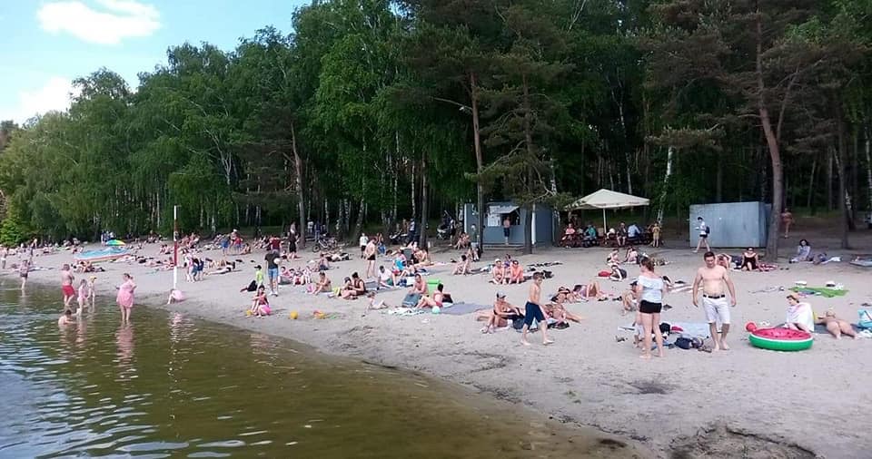 Gołuchów. Sanepid zbadał wodę w zalewie. Czy można się tam bezpiecznie kąpać?  - Zdjęcie główne