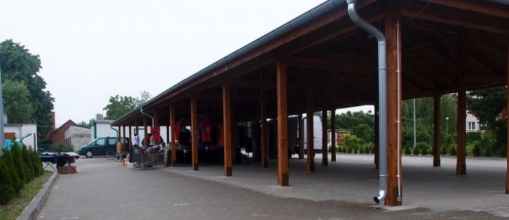 Gołuchów. Otwierają boiska przy szkołach i targowisko - Zdjęcie główne