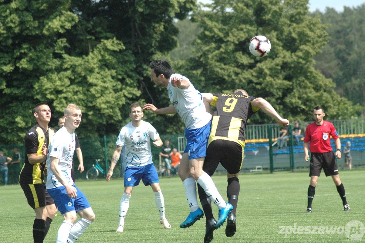 LKS Gołuchów - Lubuszanin Trzcianka - Zdjęcie główne