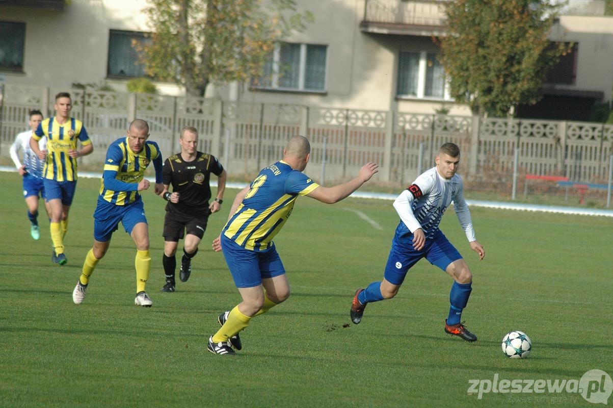 Stal Pleszew - Victoria Ostrzeszów 4:1 - Zdjęcie główne