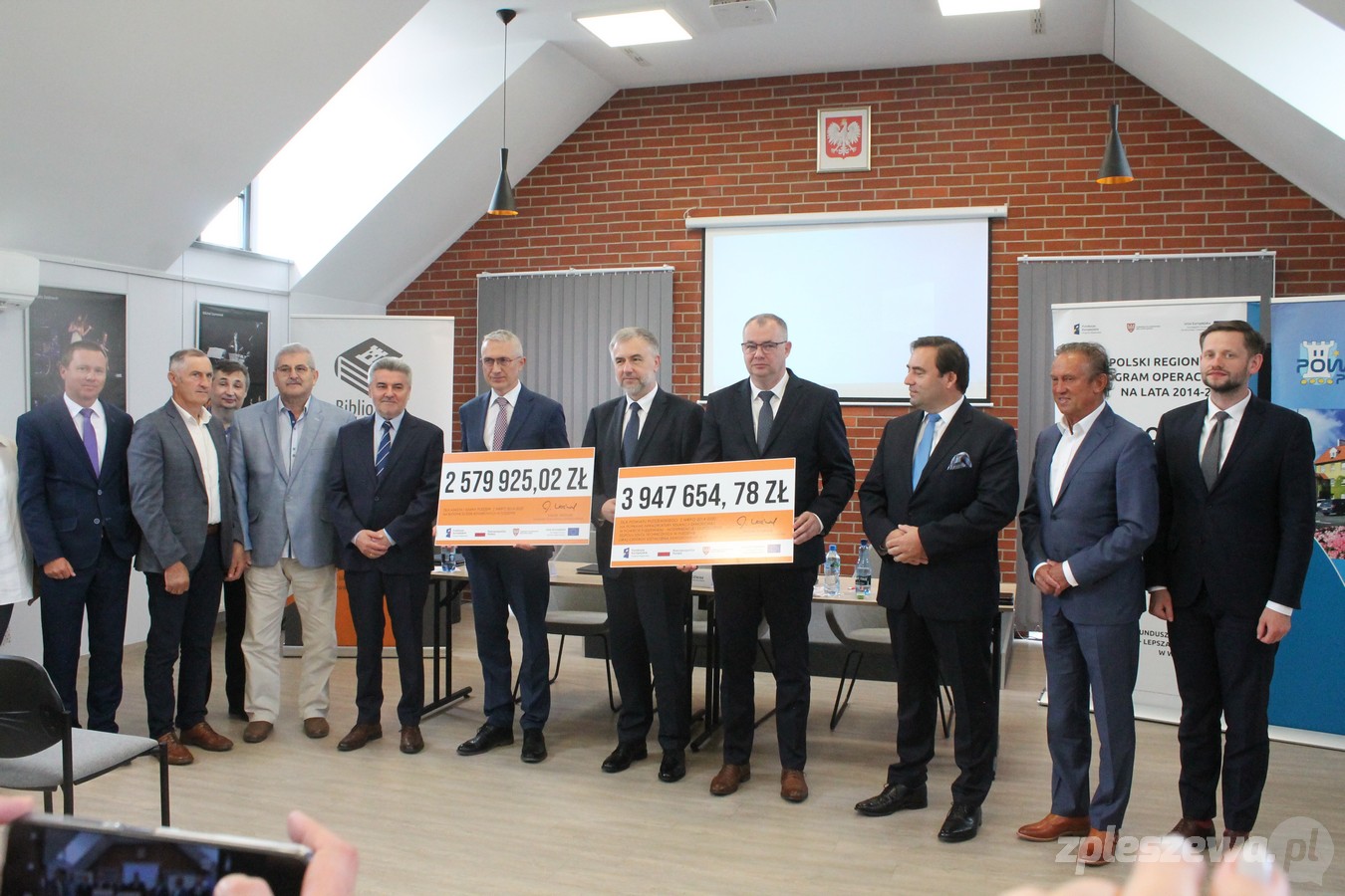 Marszałek Marek Woźniak przyjechał do Pleszewa