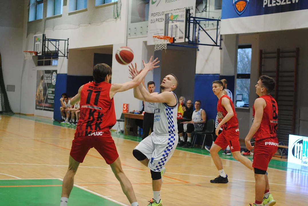 Kosz Kompaktowy Pleszew - WKK II Wrocław 106:67