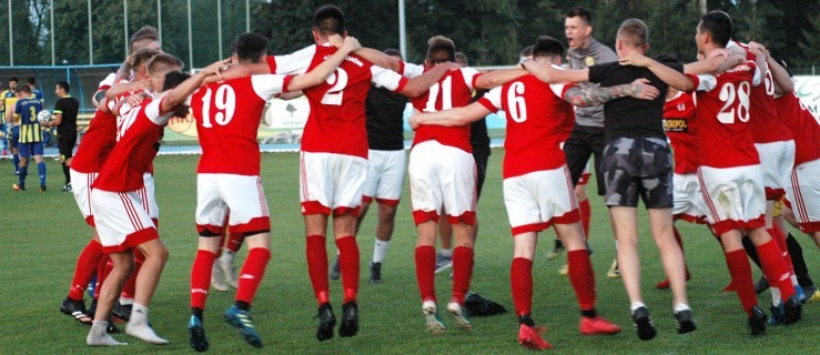 Fortuna Puchar Polski. Zacięte derby w Pleszewie - Zdjęcie główne