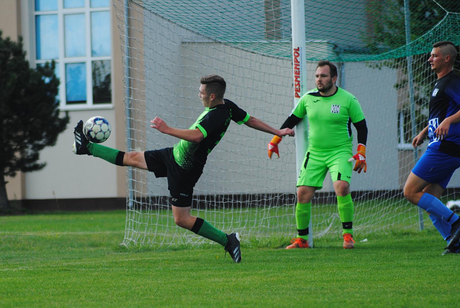 Prosna Chocz - Czarni Dobrzyca 3:1