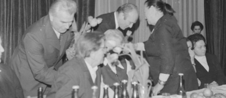 Vivat Dzień Kobiet! - czyli jak to dawniej bywało… - Zdjęcie główne