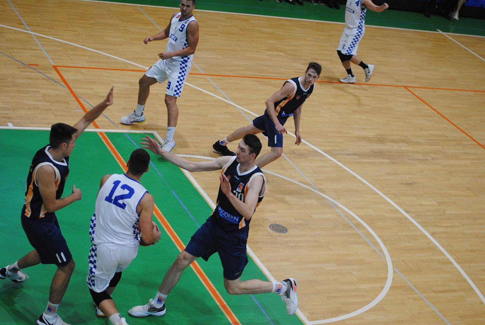 Kosz Pleszew - Sudety Jelenia Góra 92:74