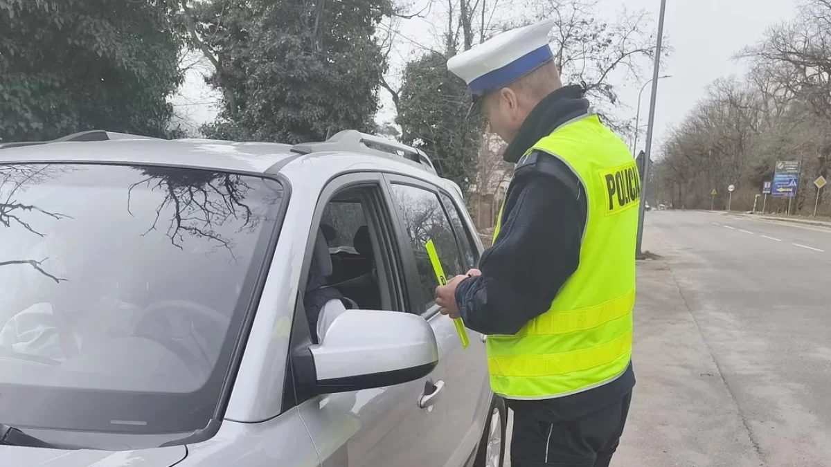 Zlekceważył sądowy zakaz, natknął się na patrol policji