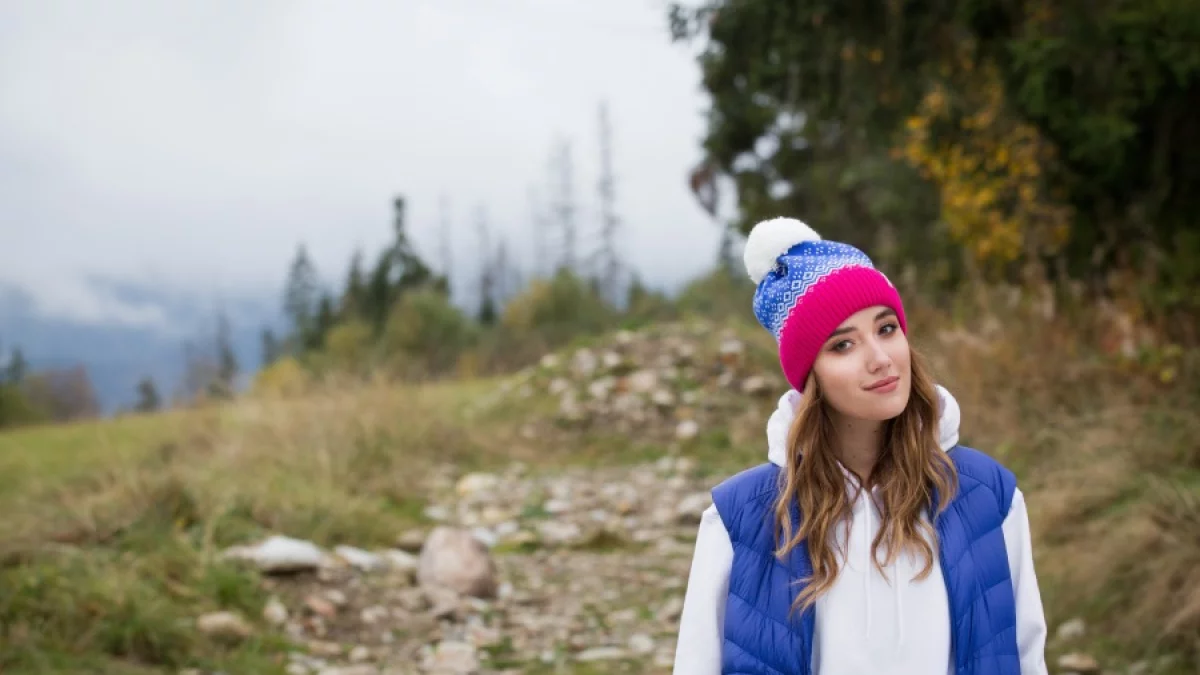 Wiosna bywa zdradliwa – jak ubierać się rano, gdy po południu robi się ciepło?