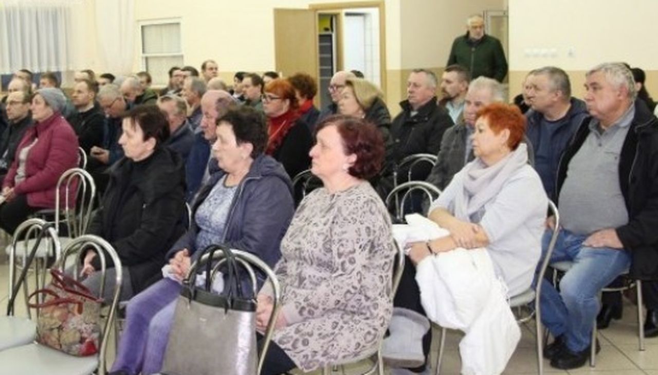 Pleszew. Znamy datę spotkania z mieszkańcami w sprawie planowanej budowy fermu drobiu w Baranówku - Zdjęcie główne