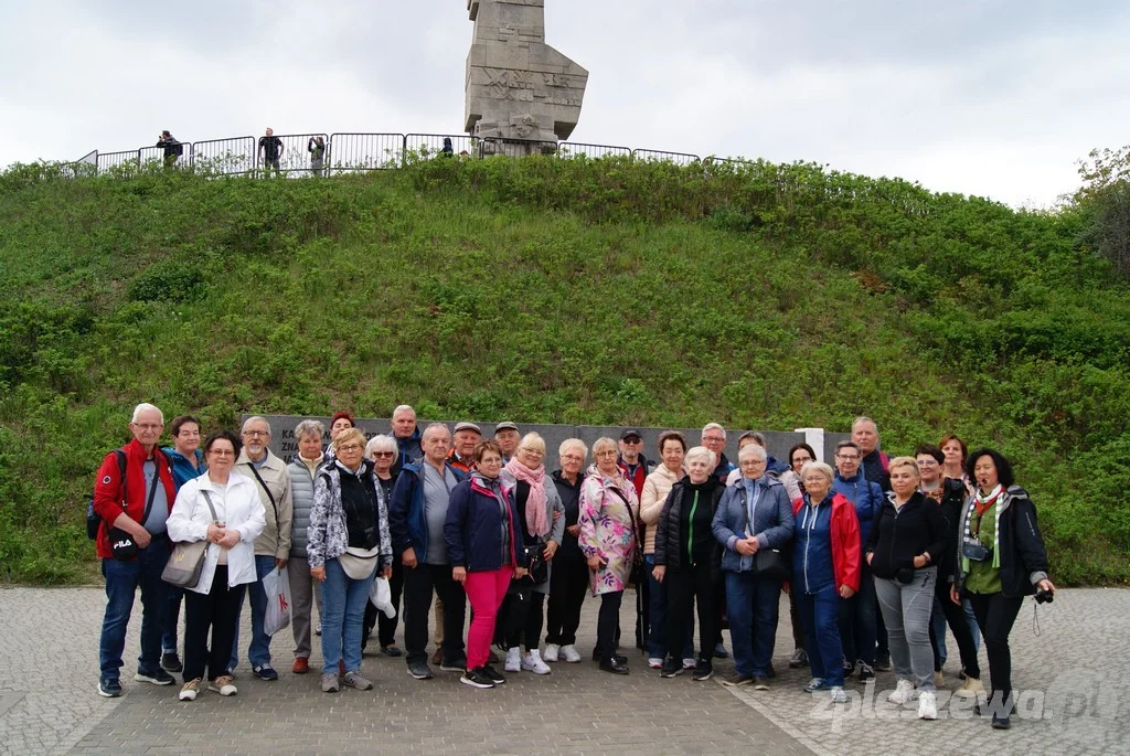Słuchacze Uniwersytetu Trzeciego Wieku w Pleszewie oraz sympatycy stowarzyszenia wzięli udział w wycieczce do Trójmiasta . 