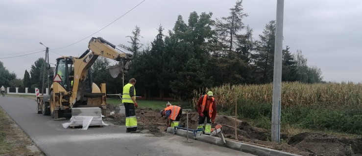 Chodnika ciąg dalszy - Zdjęcie główne