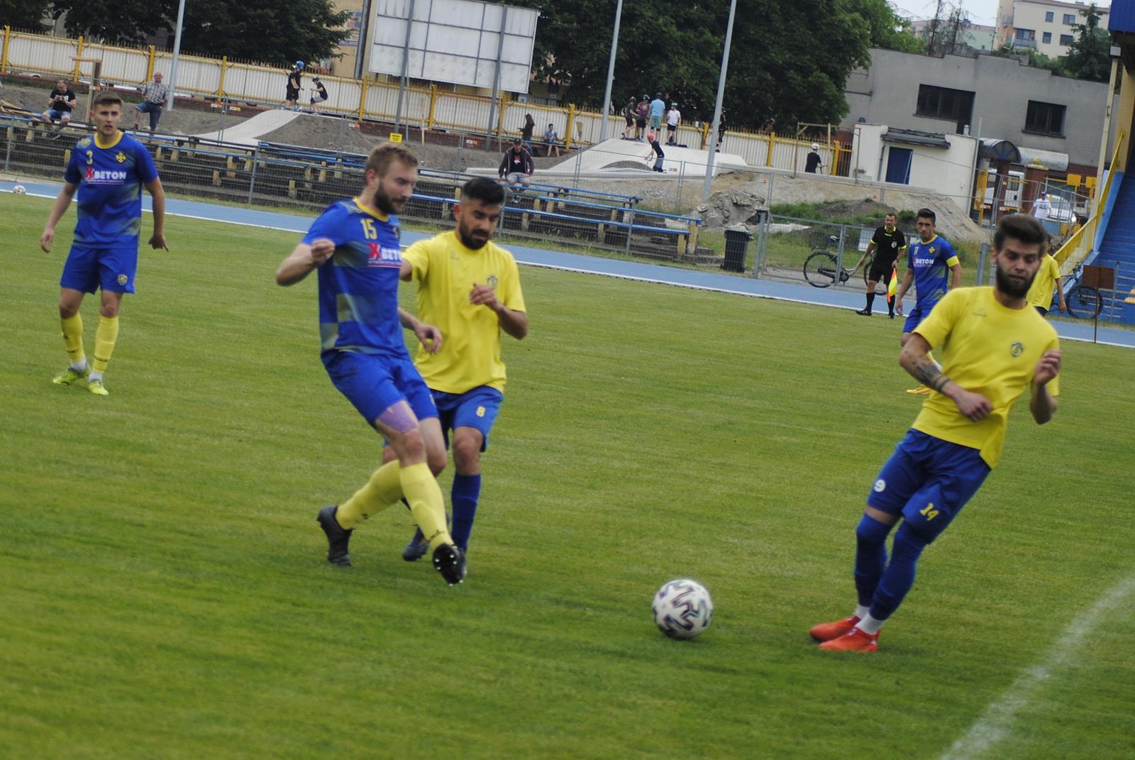 Stal Pleszew - SKP Słupca 2:6