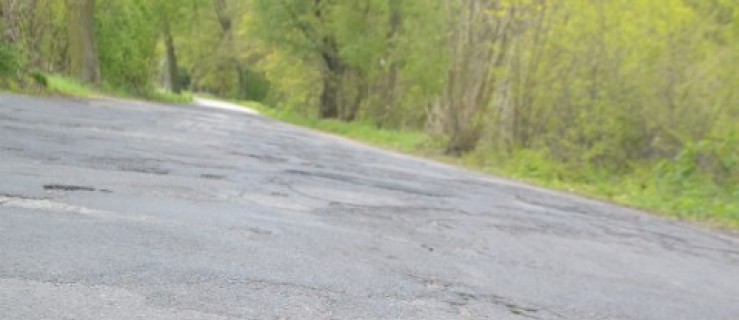  To jedna z najgorszych dróg w powiecie. Będzie remont! - Zdjęcie główne