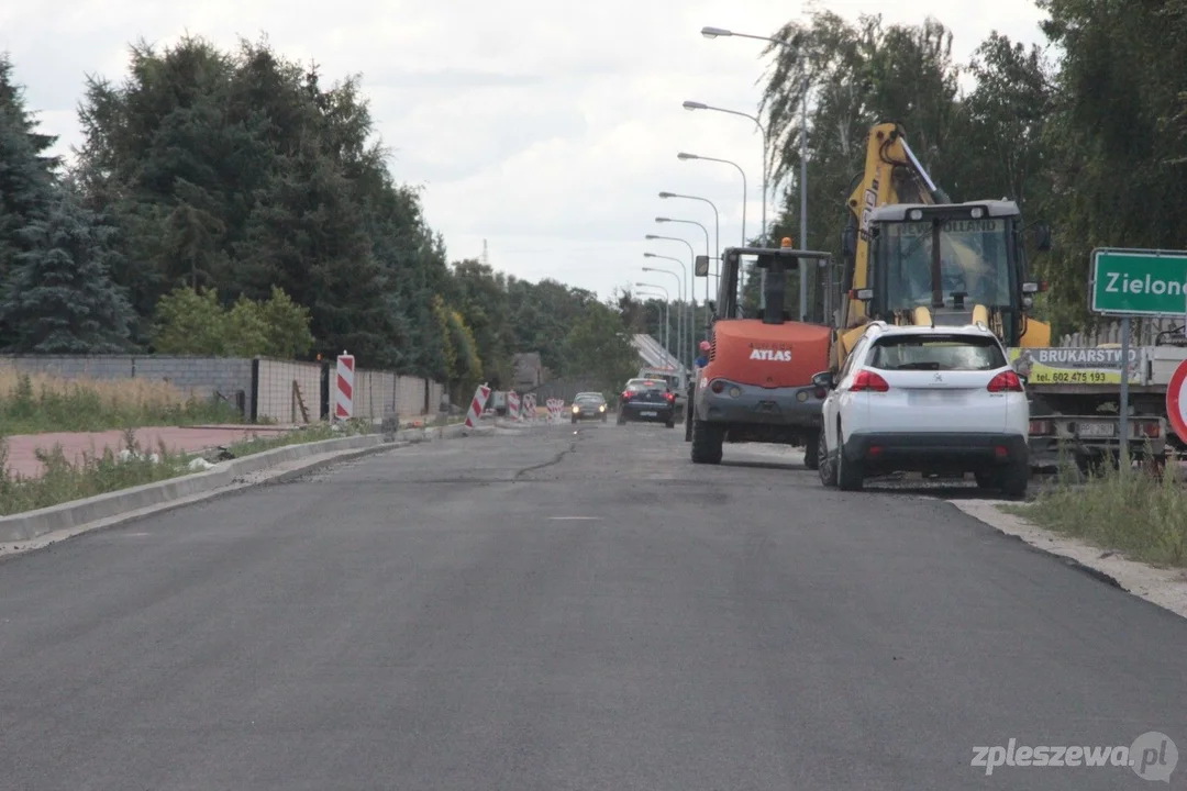 Trwa duży remont na trasie Pleszew - Zielona Łąka. Uwaga na zamknięcie drogi! [ZDJĘCIA] - Zdjęcie główne