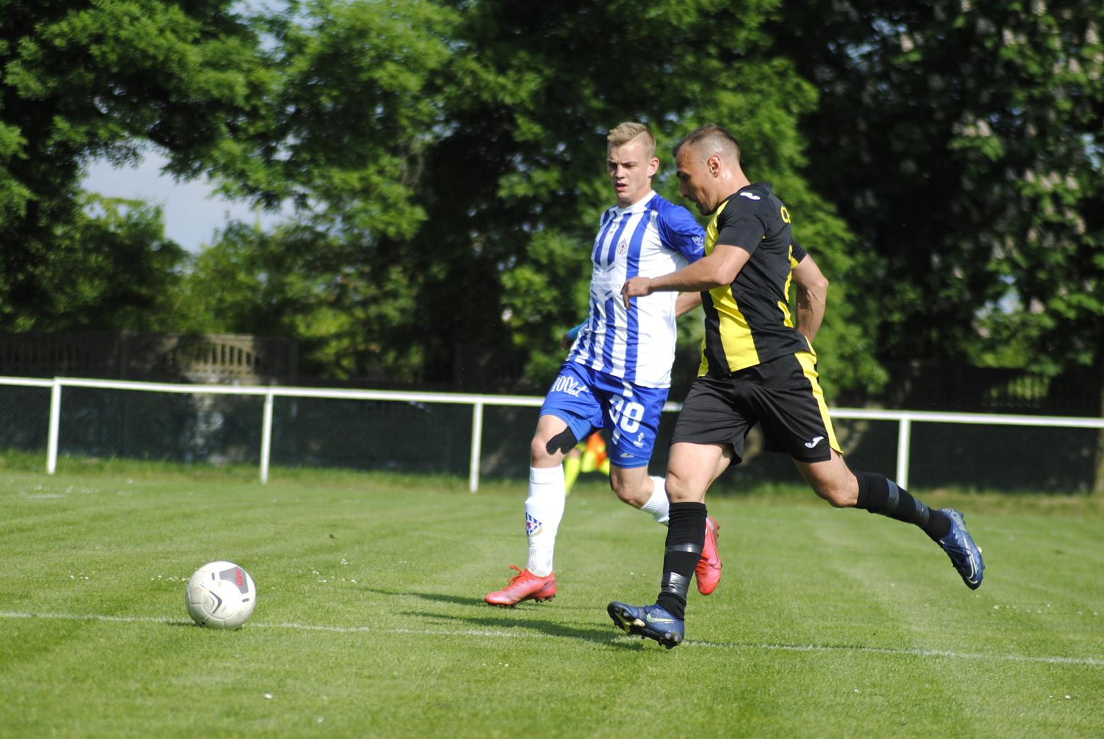 Pogoń Nowe Skalmierzyce - LKS Gołuchów 2:1