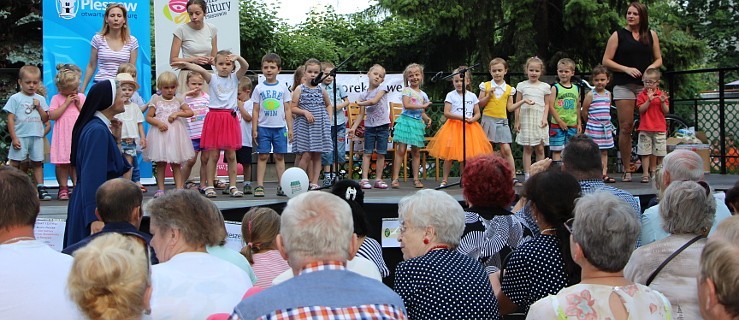 Na festynie u Sióstr: nie tylko dla zdrowia [ZDJĘCIA] - Zdjęcie główne