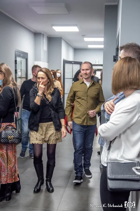 "Kosmos? Byłem, nie polecam". Otwarcie wystawy kolaży Sławomira Dery 