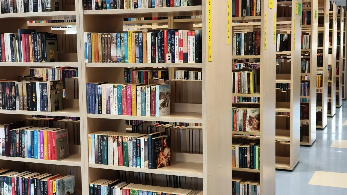 „Czytaj, Chłopie!”. Biblioteka w Gołuchowie z dofinansowaniem na nowy projekt czytelniczy