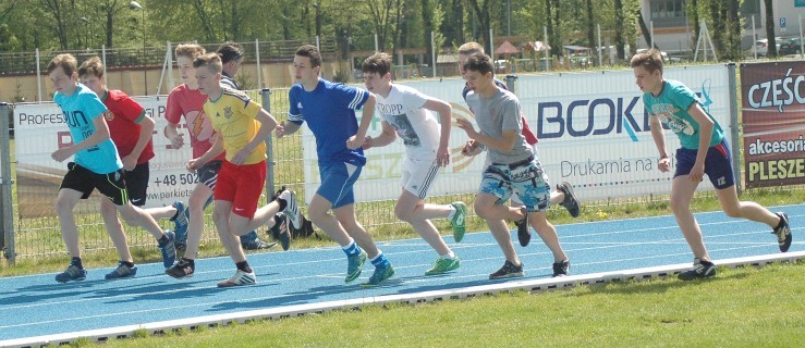 Lekkoatletyczne mistrzostwa powiatu - Zdjęcie główne