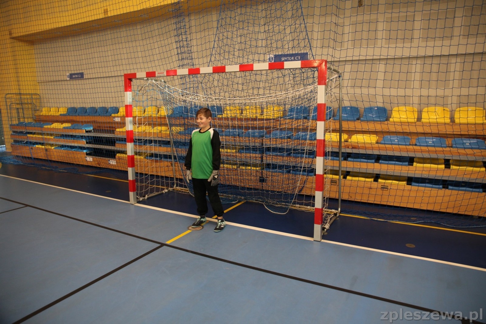 FERIE Z ŻYCIEM - szkoły podstawowe - Zdjęcie główne