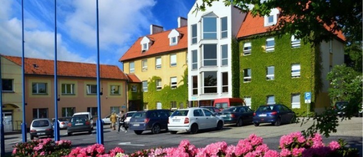 Pleszew. Koronawirus. 30 pracowników starostwa pod nadzorem epidemiologicznym! - Zdjęcie główne