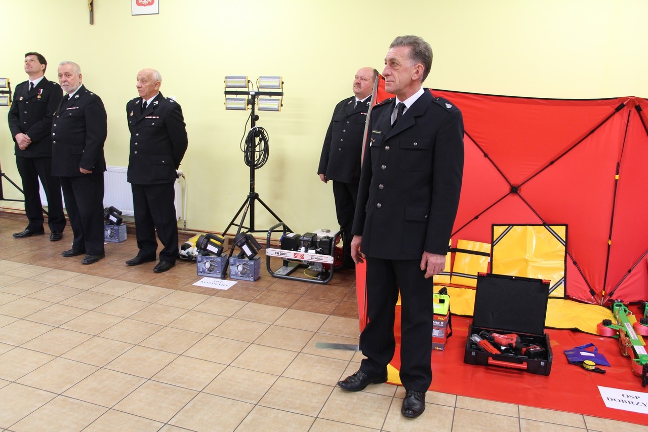 osp gmina dobrzyca - Zdjęcie główne