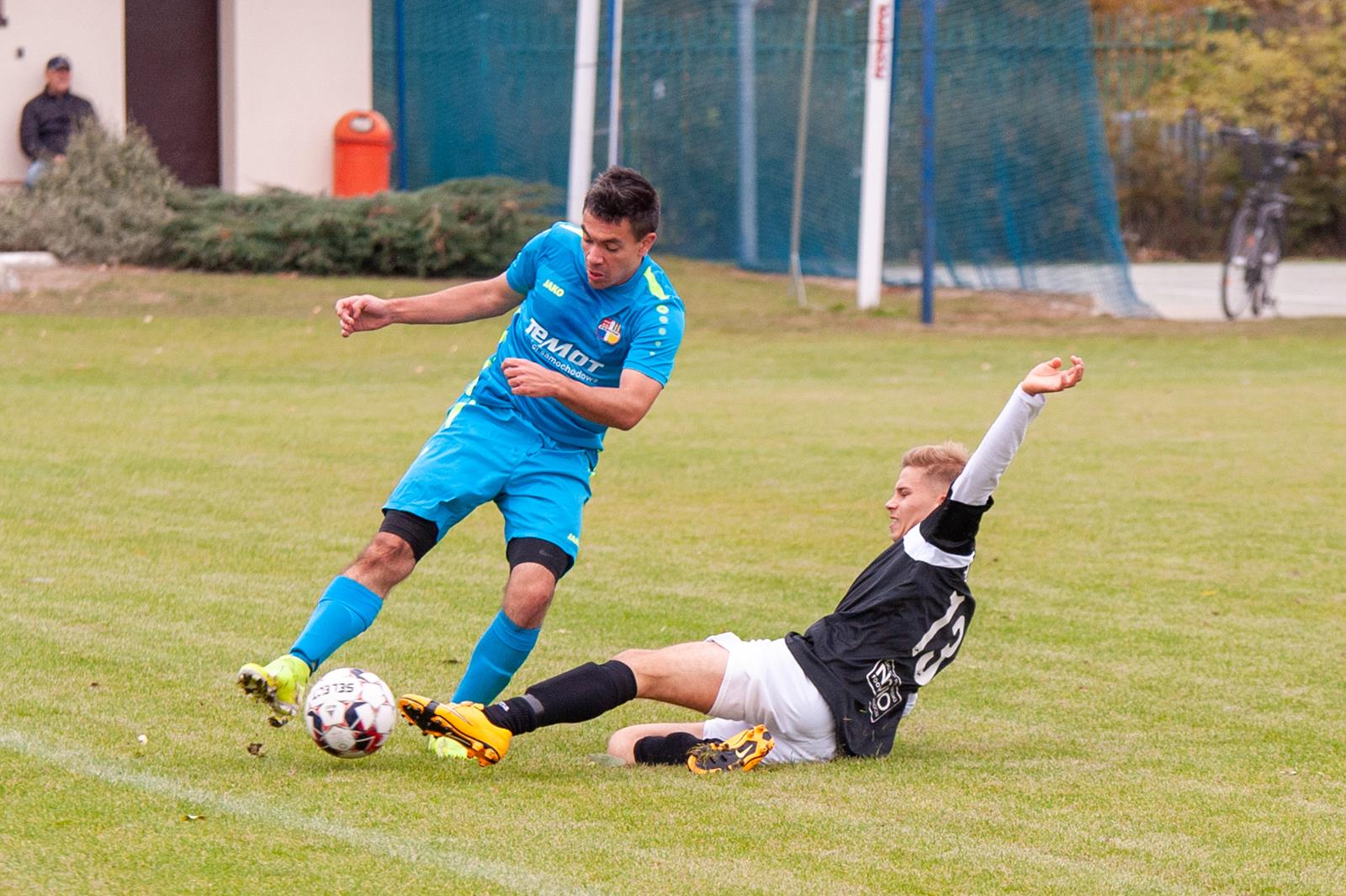 Czarni Dobrzyca - Zębców Ostrów Wlkp. 1:0