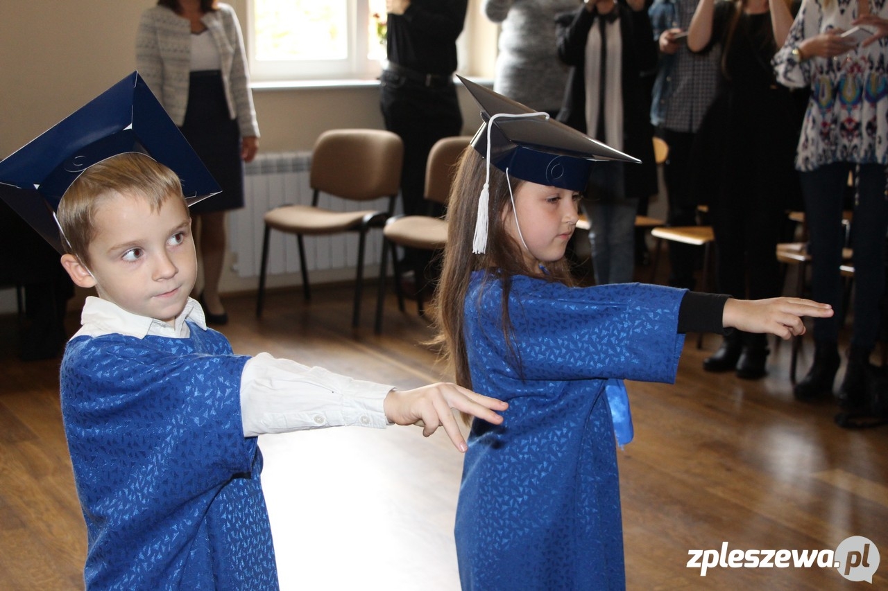 Ślubowanie pierwszaków z "dwójki" - Zdjęcie główne