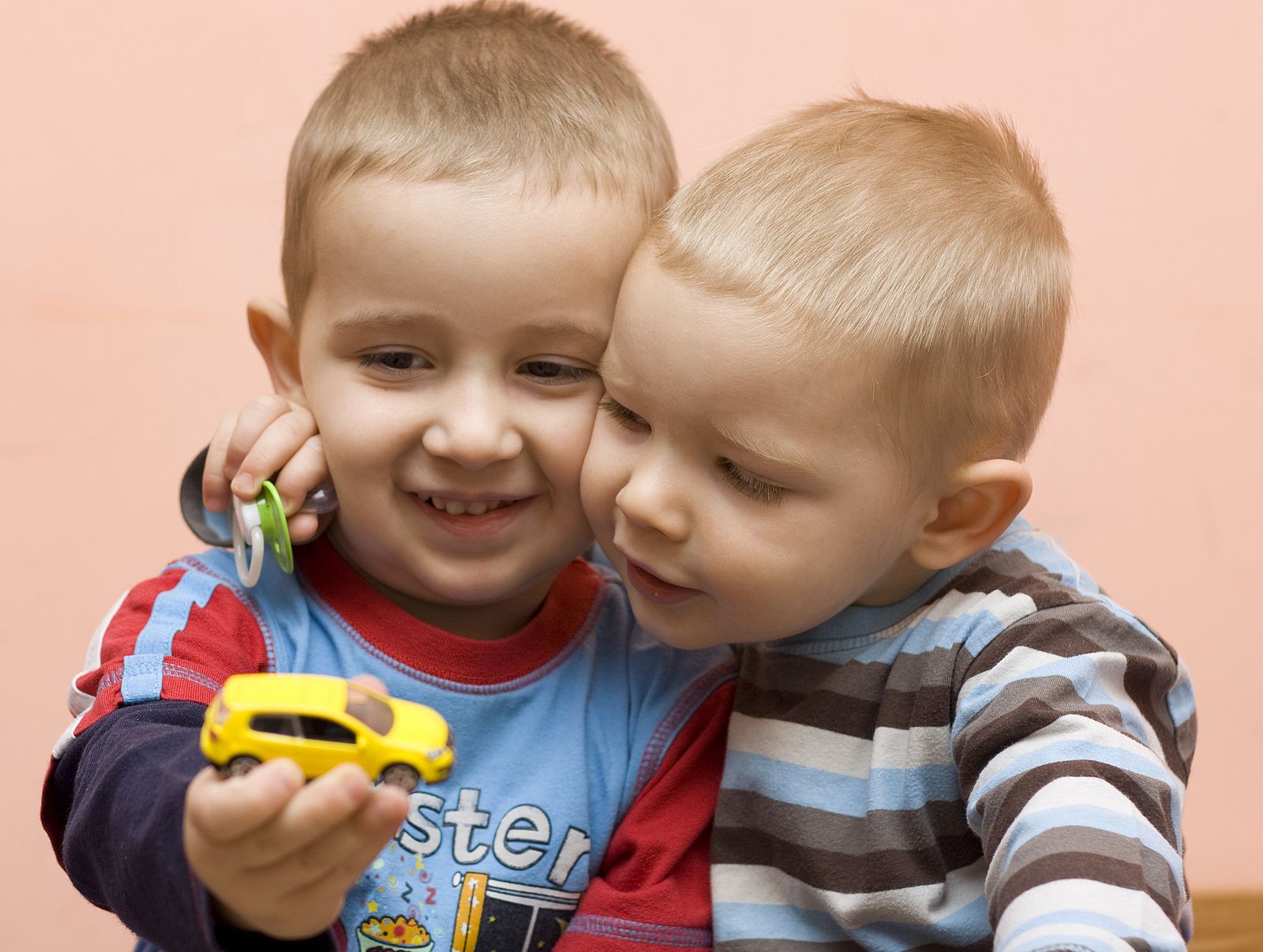 Mamo! Tato! Przyjdź z dzieckiem do biblioteki w Pleszewie! - Zdjęcie główne