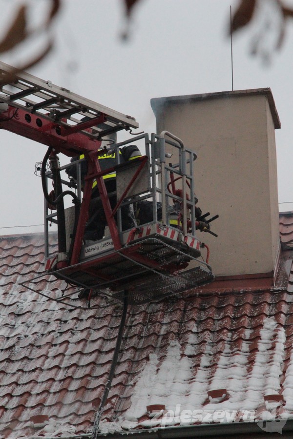 Pożar dachu w Zespole Szkół w Choczu