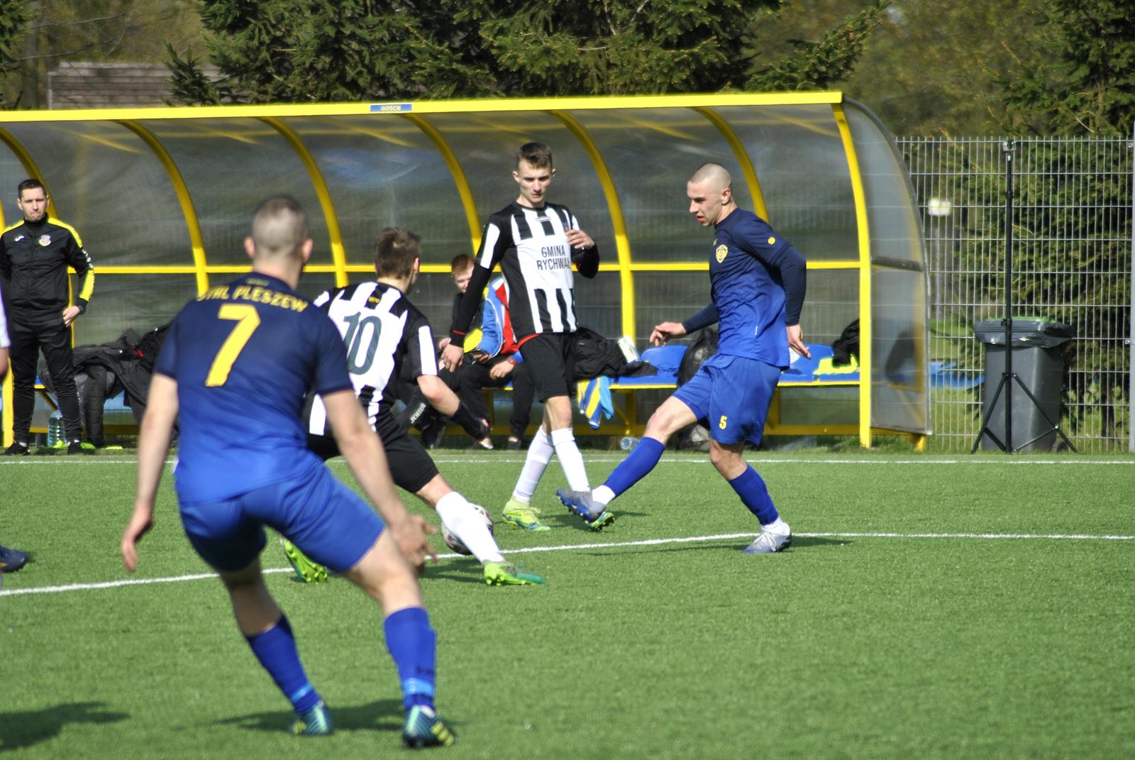 Stal Pleszew - Zjednoczeni Rychwał 7:1