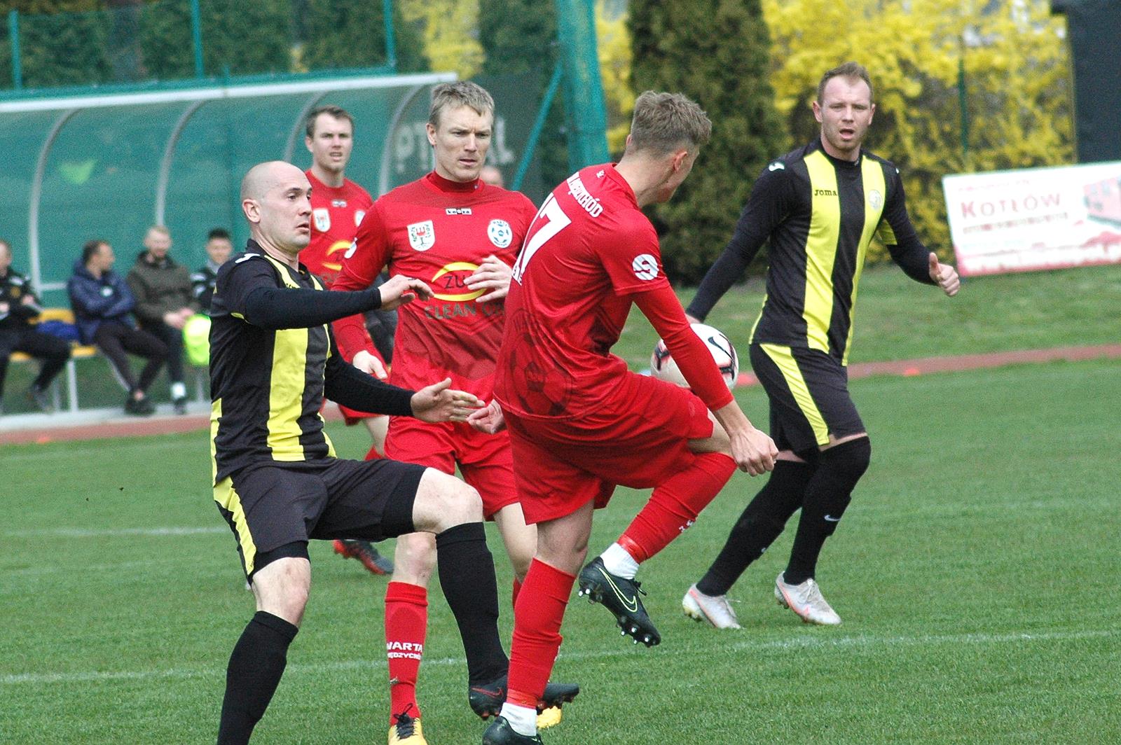 LKS Gołuchów - Warta Międzychód 1:1