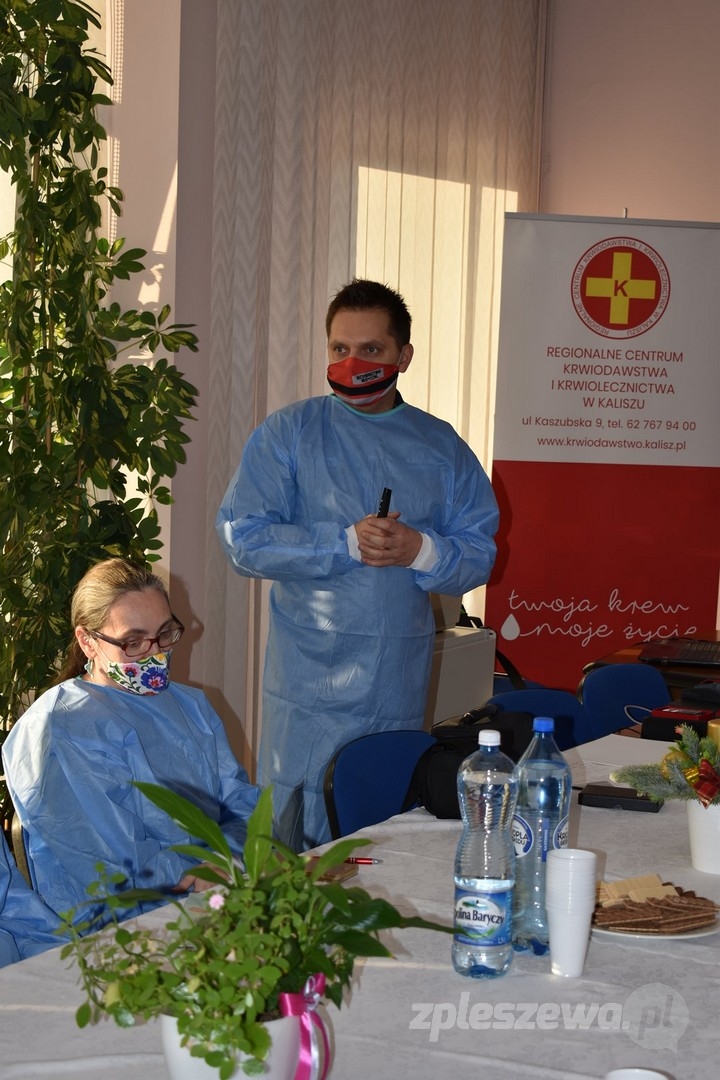 To jest młodzież! Zachęcają do oddawania osocza!  - Zdjęcie główne