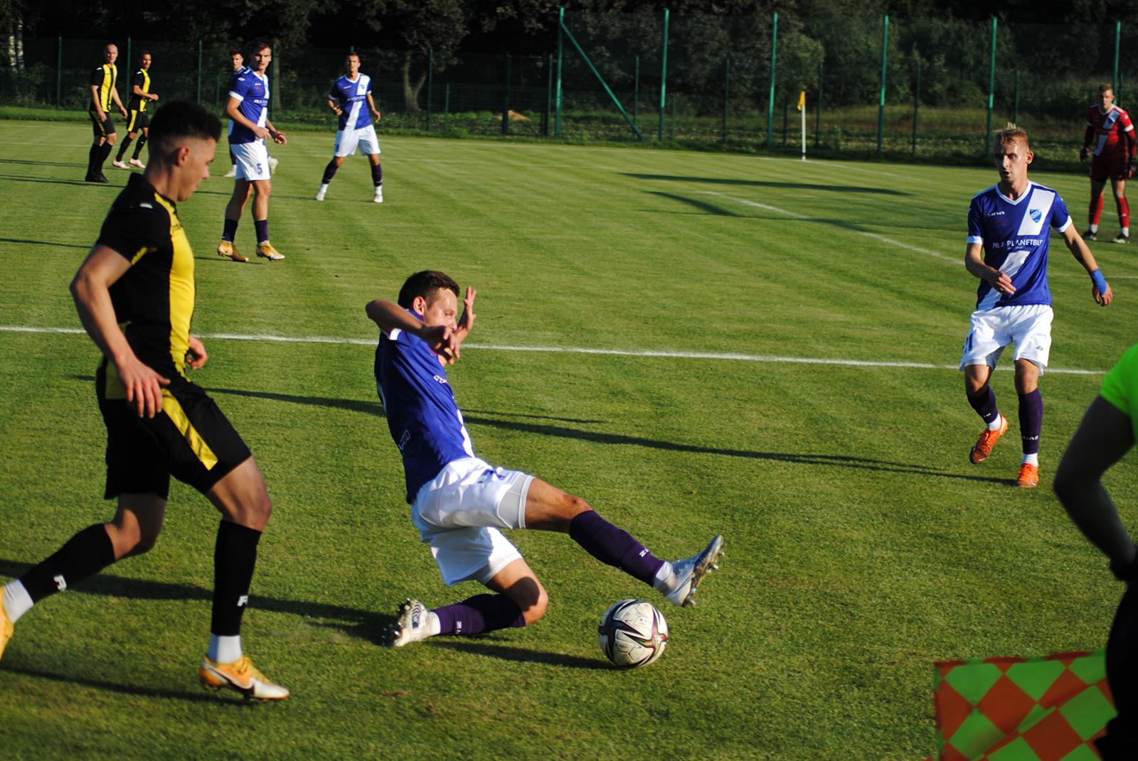 LKS Gołuchów - Unia Swarzędz 0:3