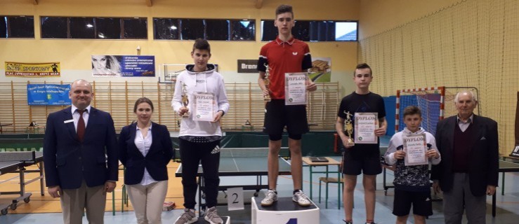 Wiktor Talar na podium - Zdjęcie główne